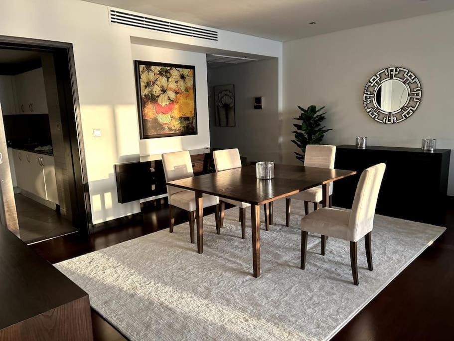Marvelous Private Beach Apartment In Palm Dubai Within Anantara 5 Star Resort 외부 사진