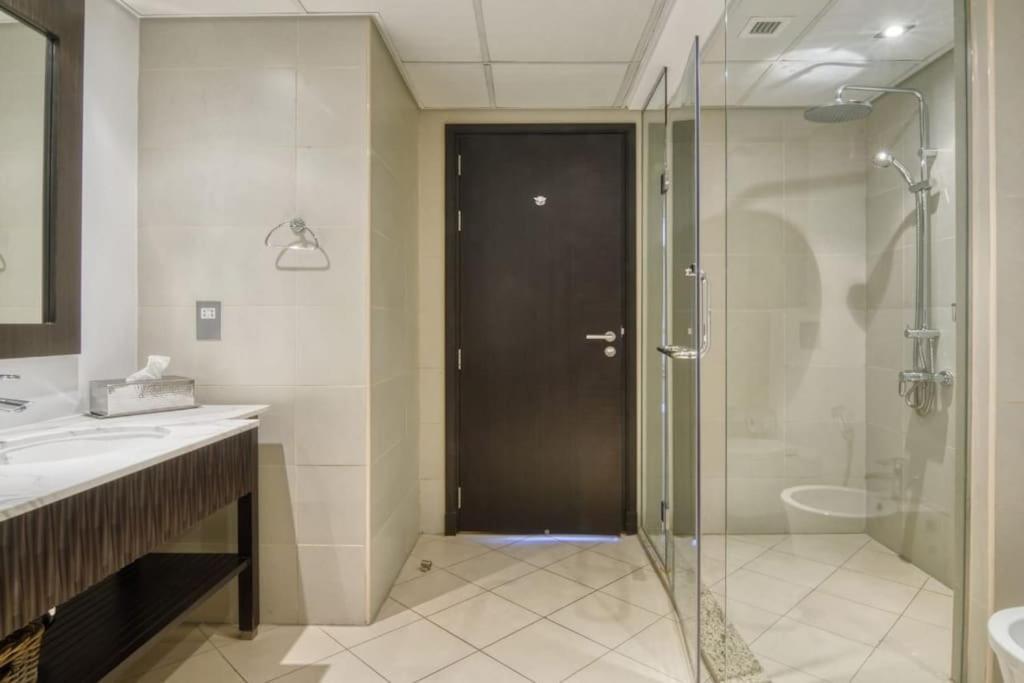 Marvelous Private Beach Apartment In Palm Dubai Within Anantara 5 Star Resort 외부 사진