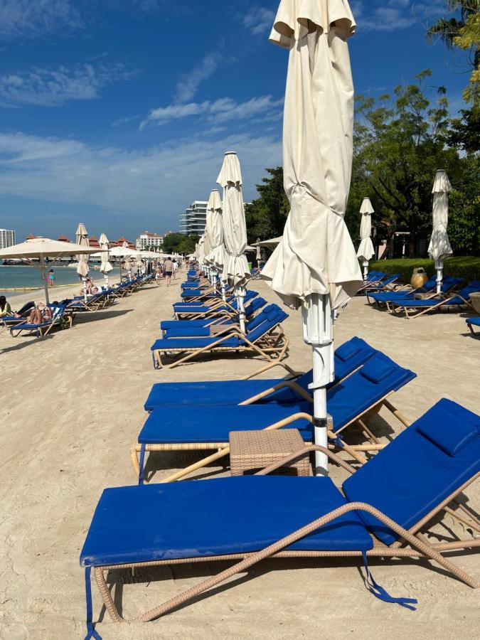 Marvelous Private Beach Apartment In Palm Dubai Within Anantara 5 Star Resort 외부 사진